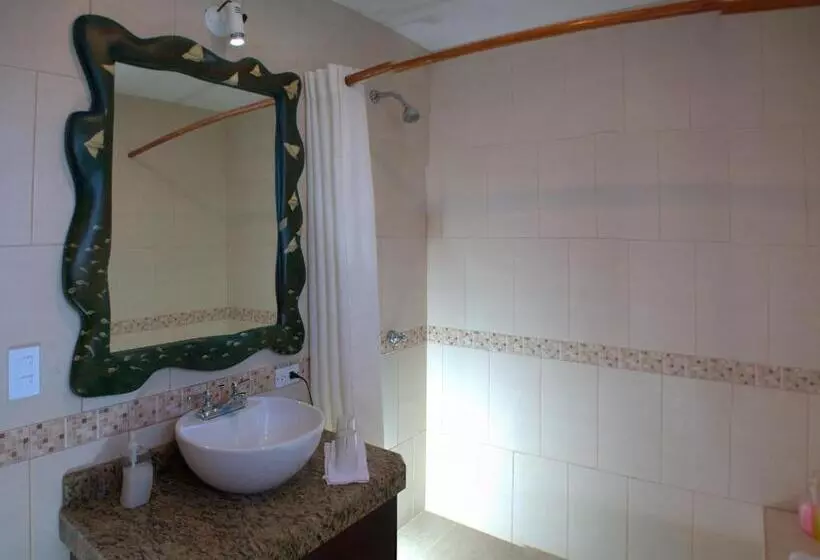 Hotelli Galapagos Suites B&b