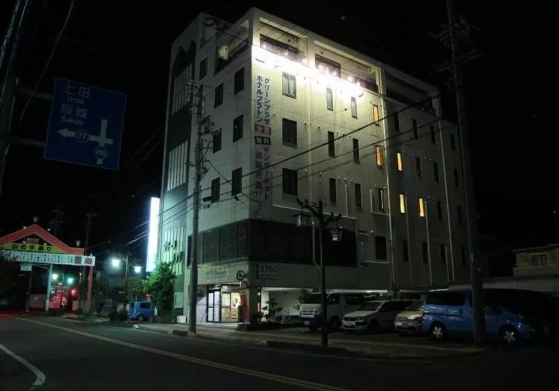 Hotelli Platon Annex Green Plaza