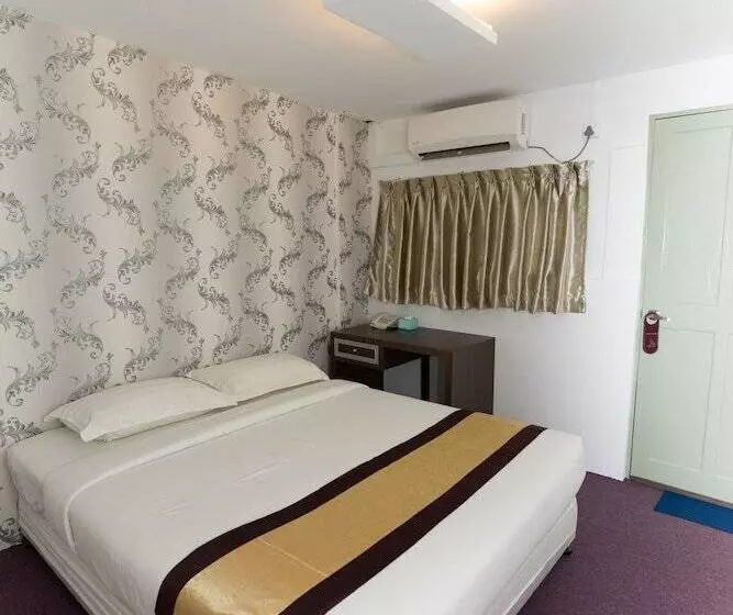 هتل Sky View Bed & Breakfast