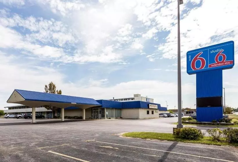 ホテル Studio 6pekin, Il