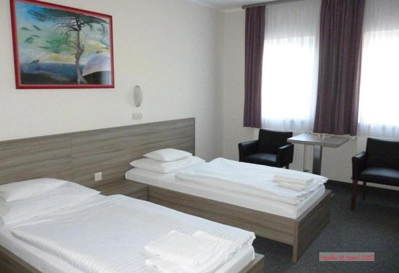 Hotel Paprika M1