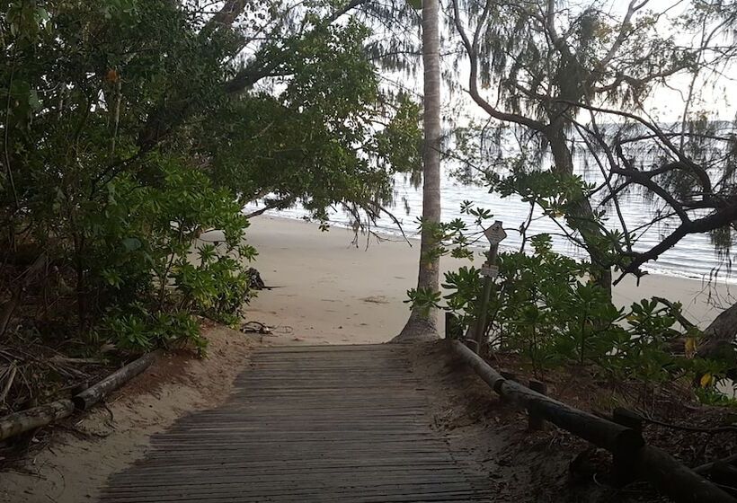 Temple Resort & Spa Port Douglas