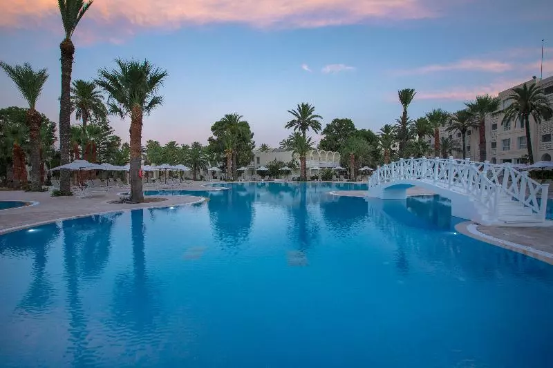 استراحتگاه Occidental Sousse Marhaba