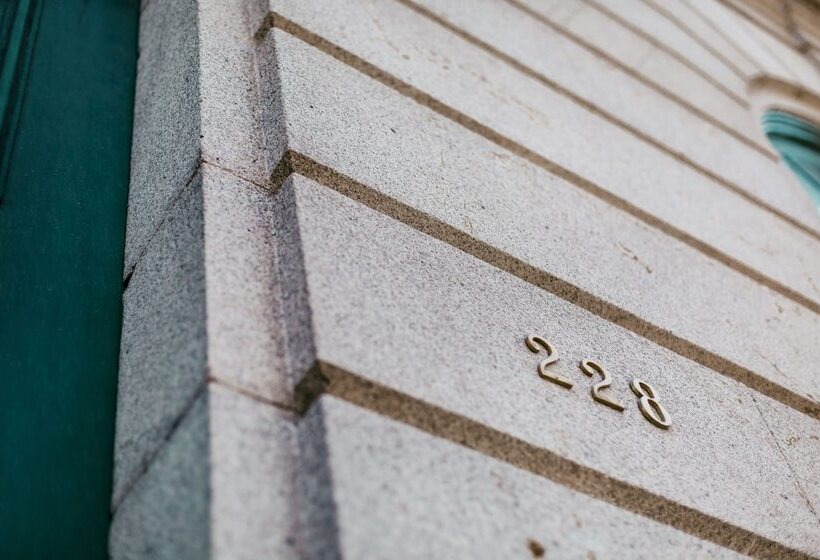 Torel 1884 Suites & Apartments