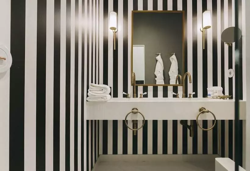 Torel 1884 Suites & Apartments