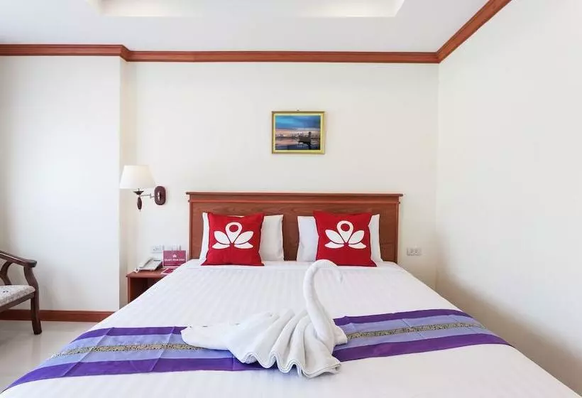 Hostelli Zen Rooms Chaofa Nok