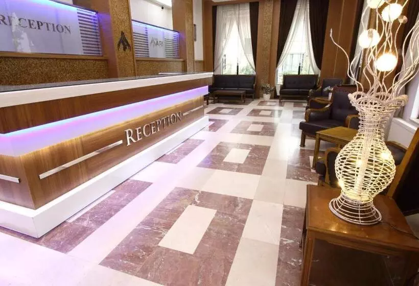 ホテル Afyon Grand Ari