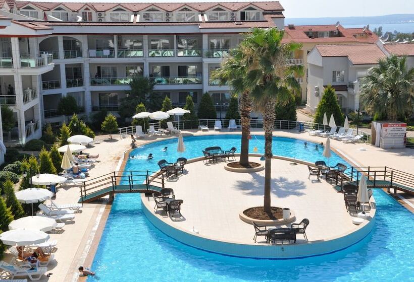 Akbük Palace Hotel & Residence