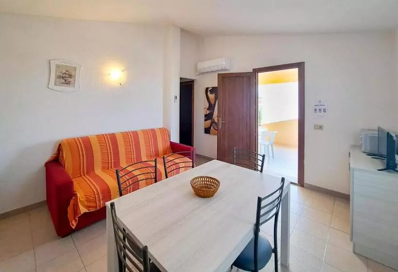 هتل Centro Residenziale Le Canne