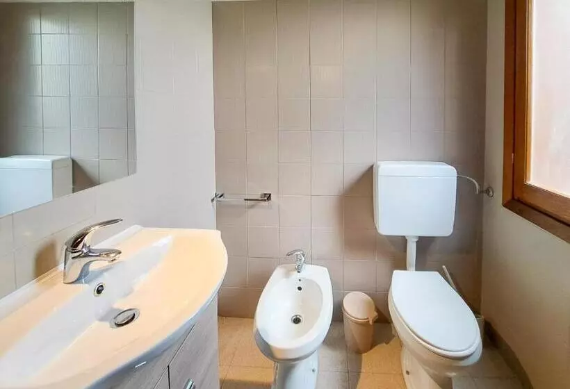 هتل Centro Residenziale Le Canne