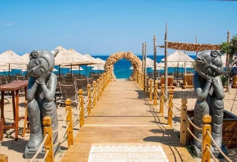Club Kavala Beach Hotel Assos