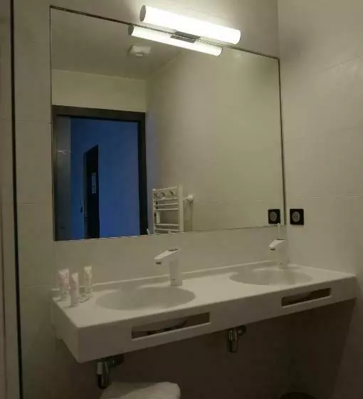 ホテル Hôtel Saint Roch, Saint Ybard