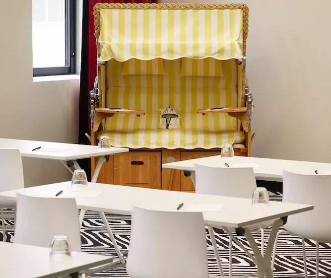 Hôtel Mama Shelter Paris West