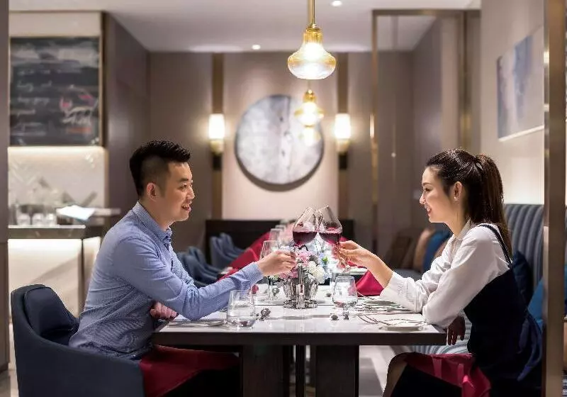 هتل Mercure Wuhan Qiaokou
