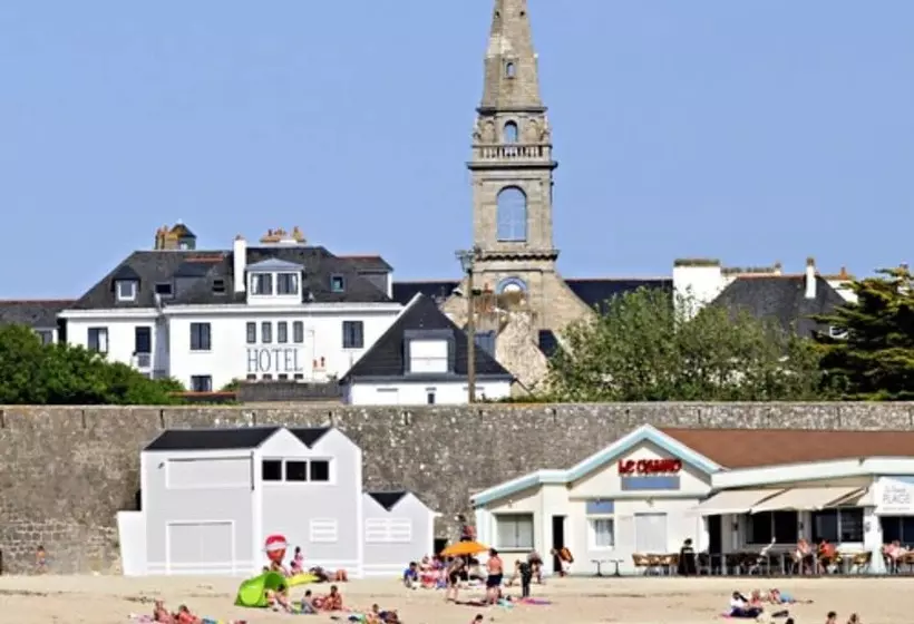 ホテル Hôtel Spa De La Citadelle Lorient