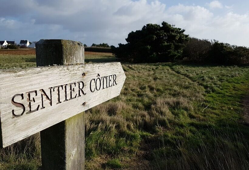 בית מלון כפרי Hôtel Spa De La Citadelle Lorient