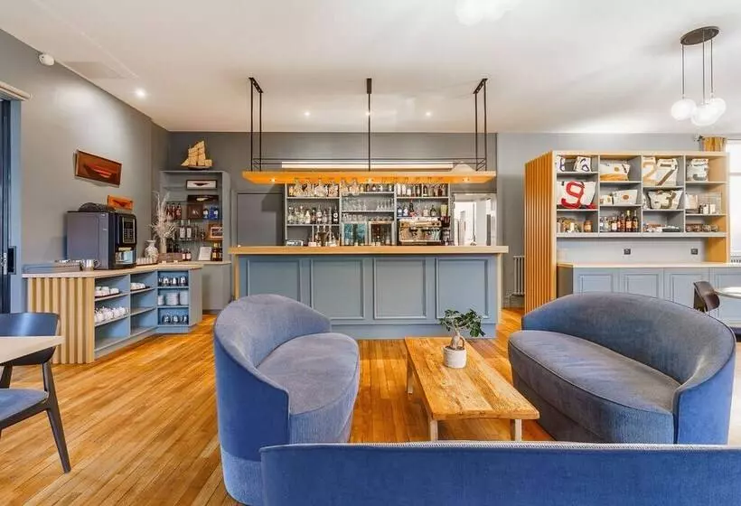 ホテル Hôtel Spa De La Citadelle Lorient