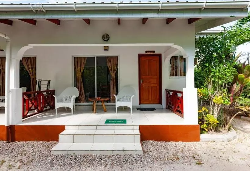 هتل Villa Veuve Casadani