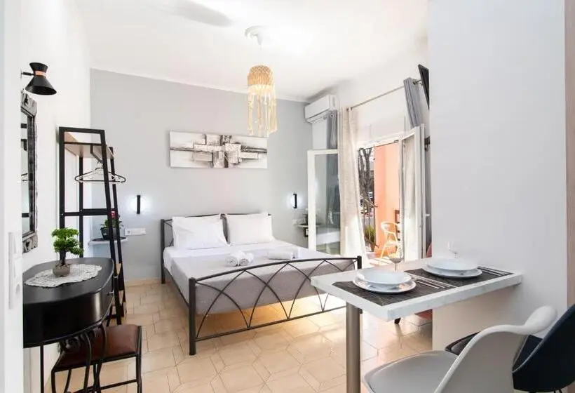 ペンション Veneti Apartments   Corfu Serene Getaways