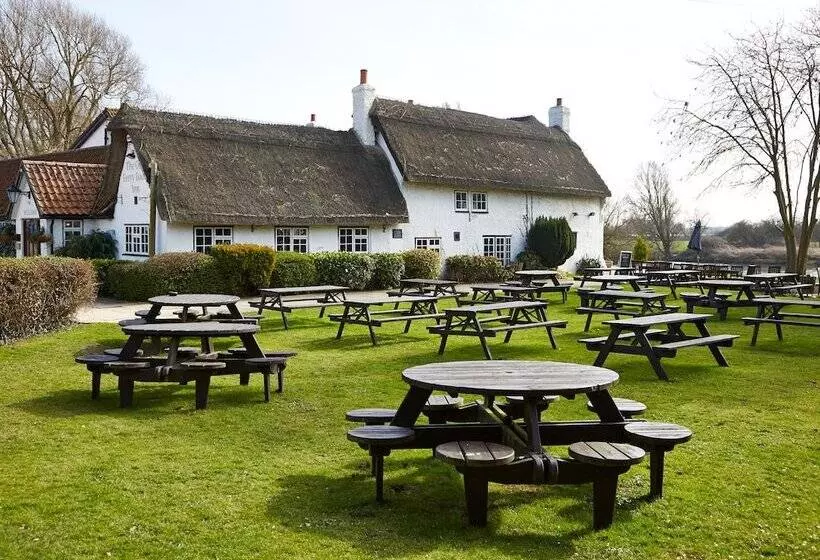 Retkeilymaja Old Ferry Boat St Ives By Greene King Inns