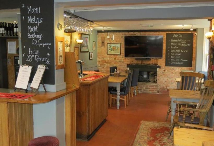 فندق صغير The Lion Waddesdon