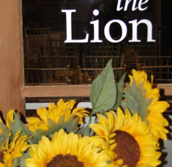 Retkeilymaja The Lion Waddesdon