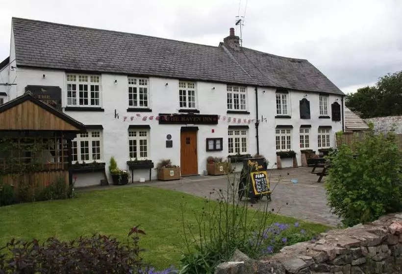 ユースホステル The Raven Inn