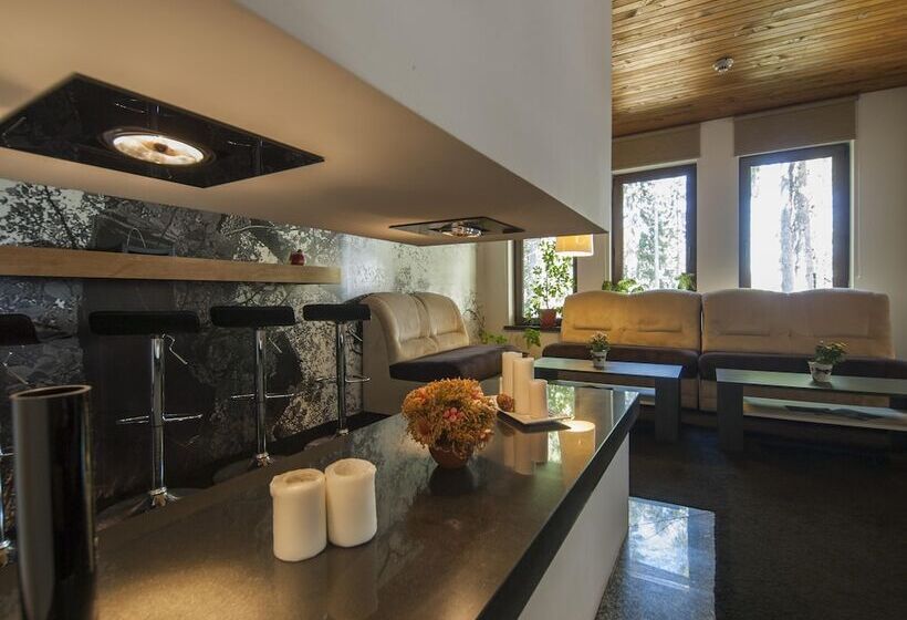 Green Life Family Apartments Pamporovo