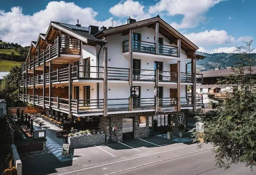 هتل 24 By Avenida   Mountain