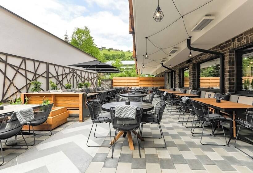 Отель 24 By Avenida   Mountain