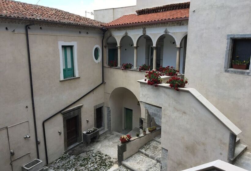 Отель Palazzo Cestari