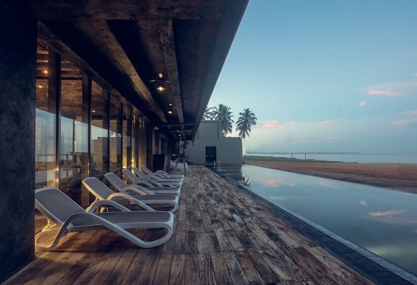 Отель Pledge Scape