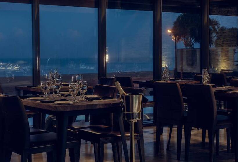 Отель Pledge Scape