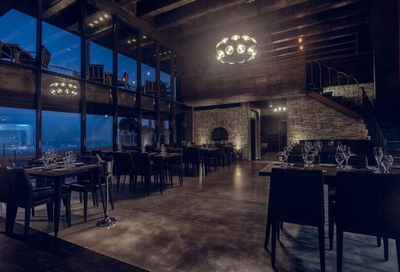 Отель Pledge Scape