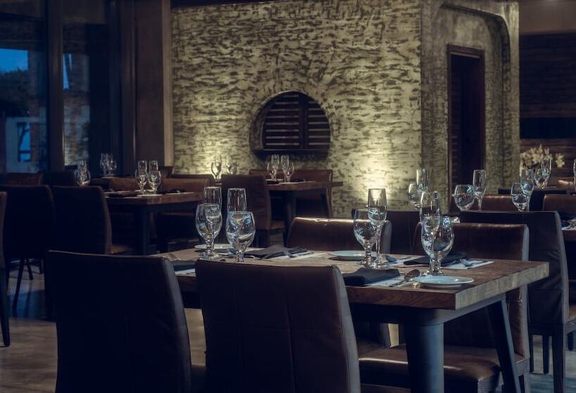 Отель Pledge Scape