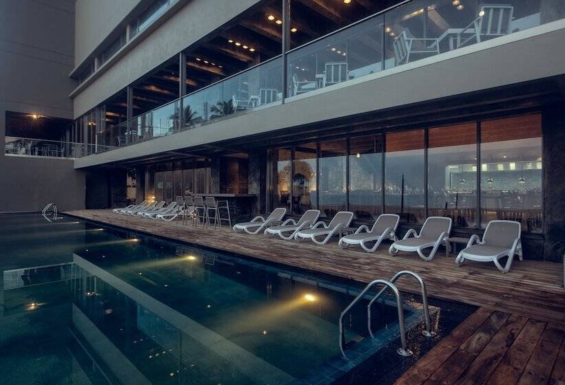 Отель Pledge Scape