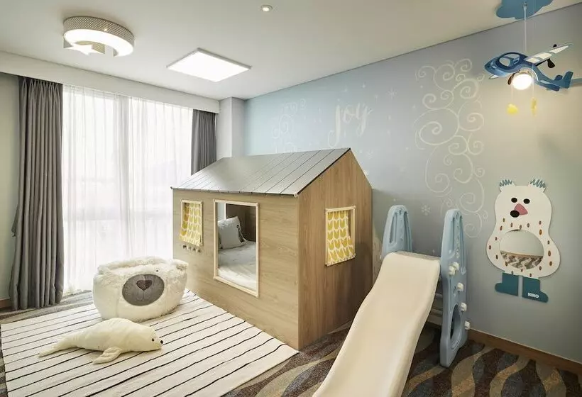 Hotelli Ramada Encore By Wyndham Gimpo Han River