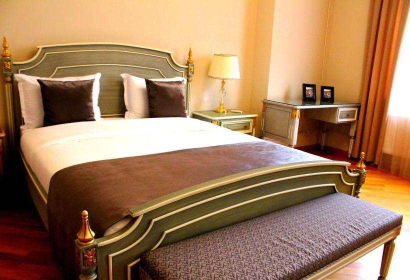 هتل Sapphire Zagulba