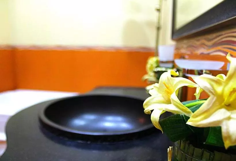 هتل Sapphire Zagulba