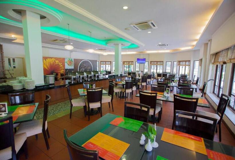 בית מלון כפרי Villea Morib