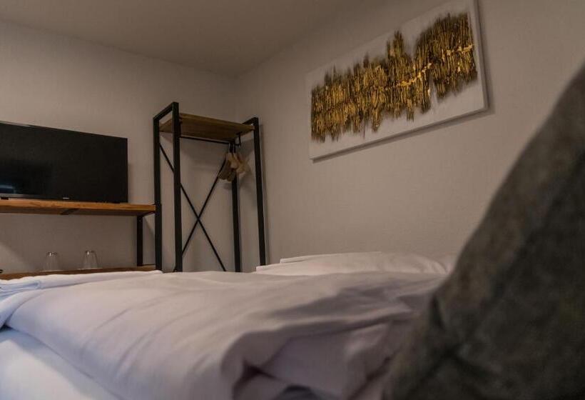 Pensão Altstadt Hotel Self Check In