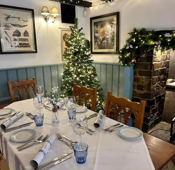 פנסיון Blue Ball Inn, Sandygate, Exeter