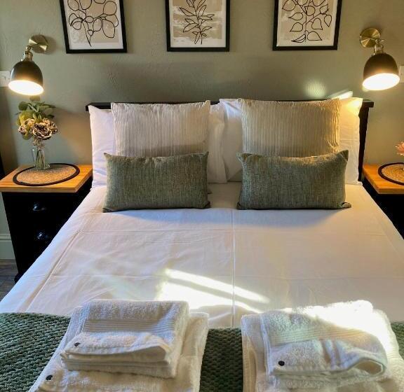 פנסיון Blue Ball Inn, Sandygate, Exeter