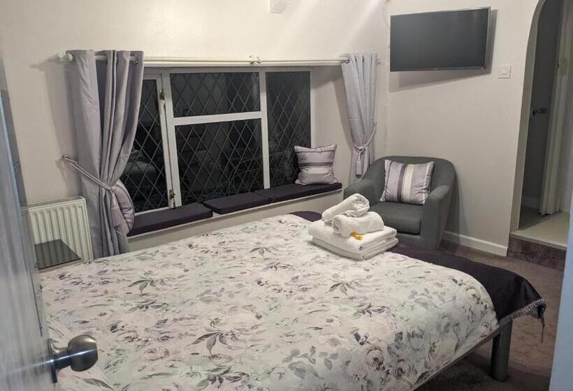 膳宿费 Cwmbach Guest House