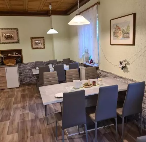 Majatalo Gasthaus Zur Sonne