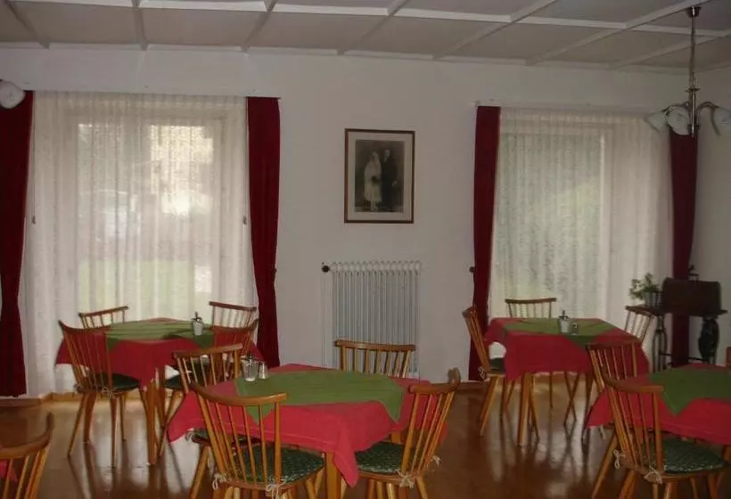 Majatalo Gästehaus Sparenberg