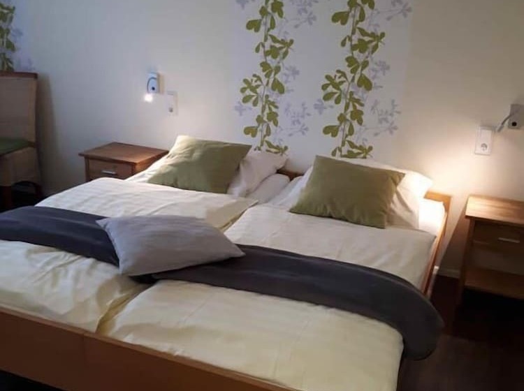 膳宿费 Landgasthof Bergische Rhön