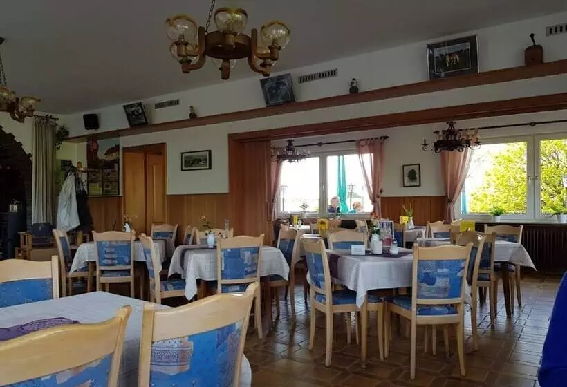 ペンション Landgasthof Bergische Rhön