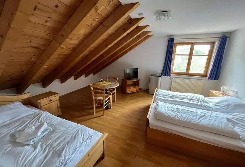 Majatalo Landgasthof Jägerhaus