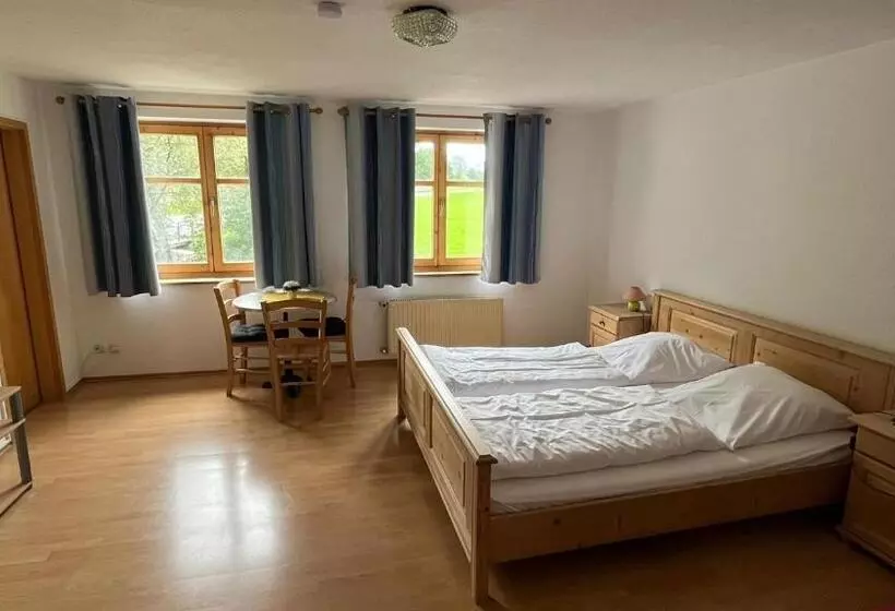 Majatalo Landgasthof Jägerhaus